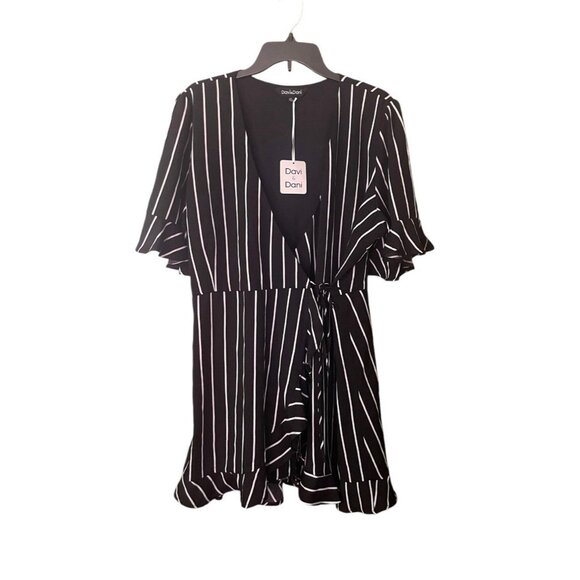 Davi & Dani Romper‎ - Picture 1 of 7